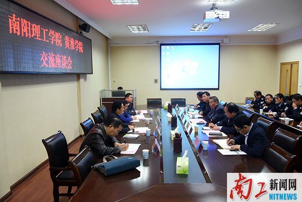 2017-10-12_165159_828694.jpg AAA_3693.jpg