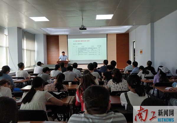 2018-06-15_151559_108847.jpg 左敏.jpg