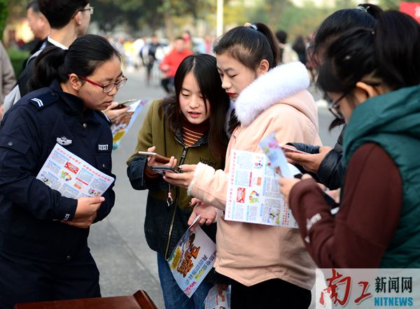 2018-11-14_113627_585617.jpg DSC_2318.JPG