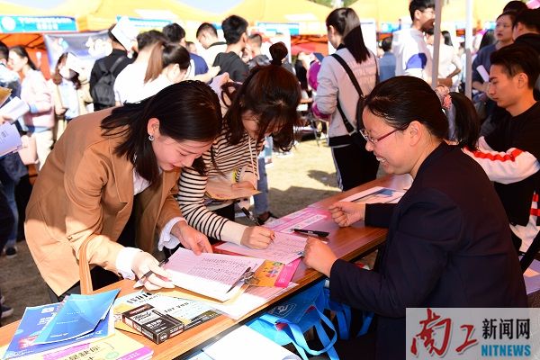 2018-10-28_104437_764407.jpg DSC_7048.JPG