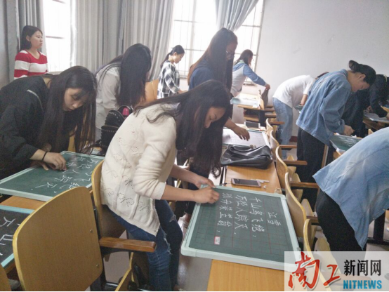 2017-04-27_161951_498204.png blob.png