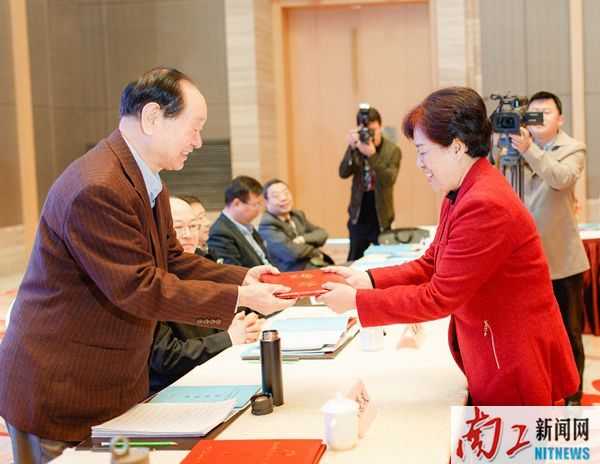 2018-04-08_175820_963243.jpg 111.jpg