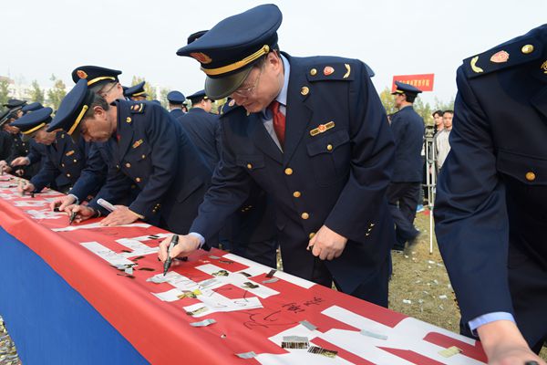 2017-11-10_194539_349145.jpg DSC_7080.JPG