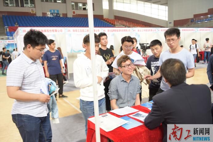 2018-04-21_171119_384514.jpg 2018-04-21_171119_384514.jpg