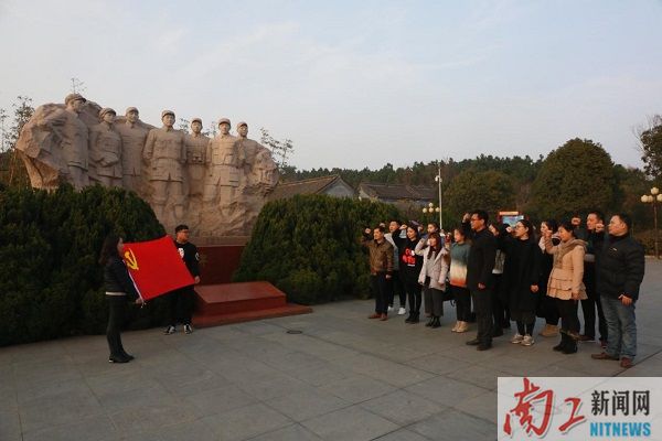 2017-12-03_180728_574663.jpg 图片2.jpg