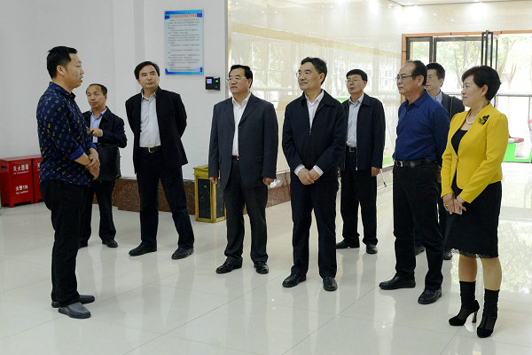 2017-05-07_161608_152928.jpg 2017.05.06安博官方网页版 北方工业大学战略合作框架协议签约仪式(李杰 魏海龙) (128).JPG