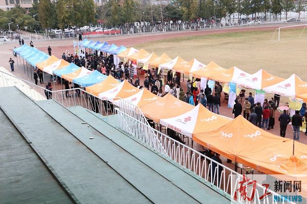 2017-11-20_180806_790773.jpg IMG_1030.JPG