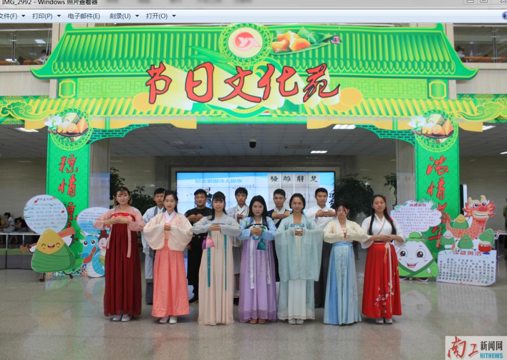 2018-06-19_175456_179477.png 2018-06-19_175456_179477.png