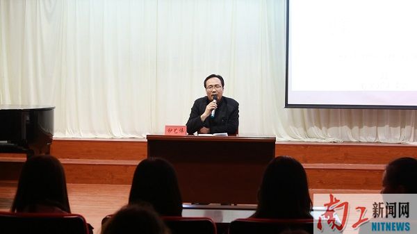 2018-11-09_152934_623834.jpg 550D6FB2FC6110CB869DEA212DE5AD40.jpg